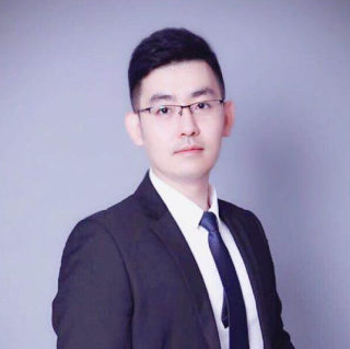 張俊楠律師
